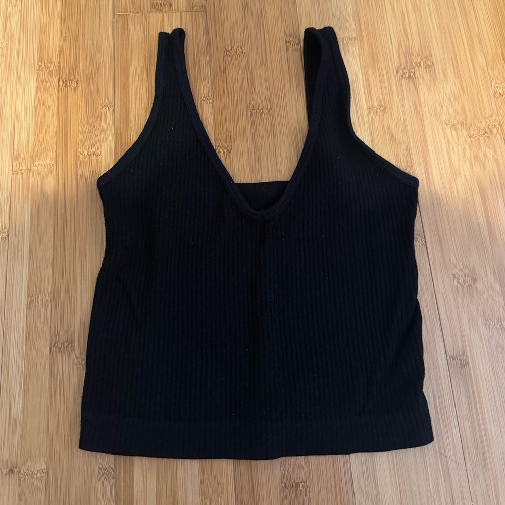 Free people black cropped tank